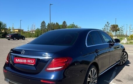 Mercedes-Benz E-Класс, 2017 год, 3 550 000 рублей, 6 фотография