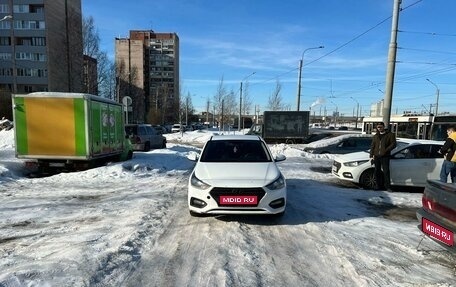 Hyundai Solaris II рестайлинг, 2019 год, 760 000 рублей, 1 фотография