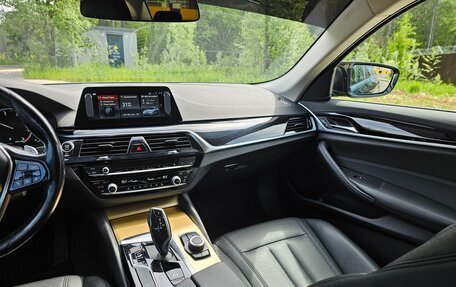 BMW 5 серия, 2019 год, 2 850 000 рублей, 9 фотография