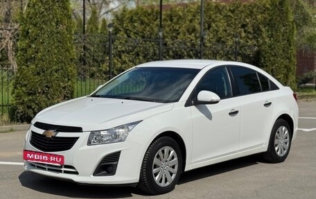 Chevrolet Cruze II, 2014 год, 920 000 рублей, 2 фотография