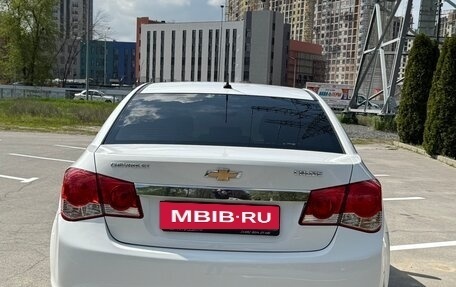 Chevrolet Cruze II, 2014 год, 920 000 рублей, 3 фотография