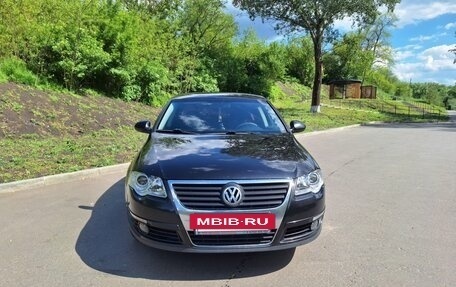 Volkswagen Passat B6, 2010 год, 750 000 рублей, 3 фотография
