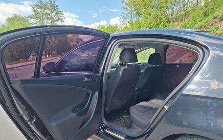 Volkswagen Passat B6, 2010 год, 750 000 рублей, 13 фотография