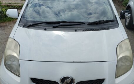 Toyota Vitz, 2008 год, 440 000 рублей, 2 фотография