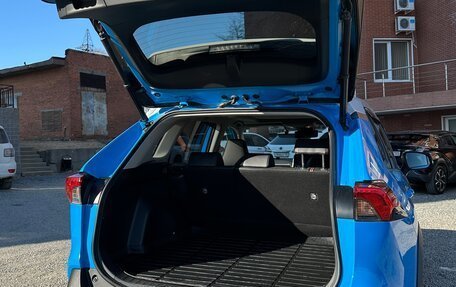 Toyota RAV4, 2019 год, 2 990 000 рублей, 7 фотография