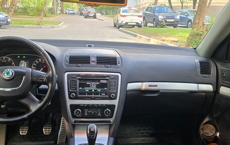 Skoda Octavia, 2011 год, 990 000 рублей, 2 фотография