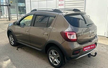 Renault Sandero II рестайлинг, 2019 год, 1 220 000 рублей, 2 фотография