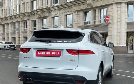 Jaguar F-Pace, 2016 год, 2 250 000 рублей, 9 фотография