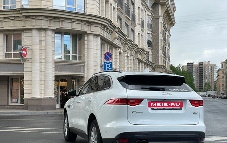 Jaguar F-Pace, 2016 год, 2 250 000 рублей, 8 фотография