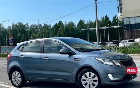 KIA Rio III рестайлинг, 2013 год, 800 000 рублей, 2 фотография