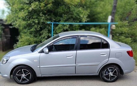 KIA Rio II, 2011 год, 720 000 рублей, 3 фотография