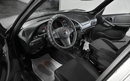 Chevrolet Niva I рестайлинг, 2014 год, 855 000 рублей, 8 фотография