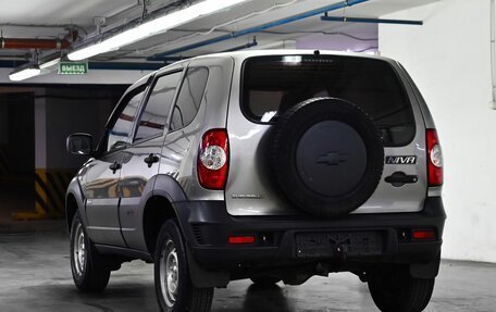 Chevrolet Niva I рестайлинг, 2014 год, 855 000 рублей, 3 фотография