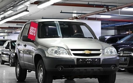 Chevrolet Niva I рестайлинг, 2014 год, 855 000 рублей, 2 фотография