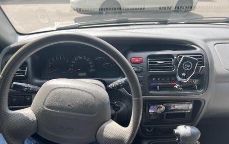 Suzuki Grand Vitara, 2002 год, 900 000 рублей, 7 фотография