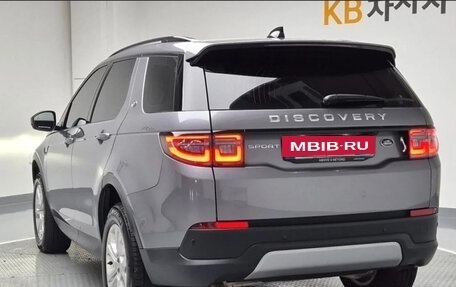Land Rover Discovery Sport I рестайлинг, 2021 год, 3 000 000 рублей, 2 фотография
