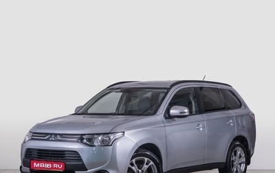 Mitsubishi Outlander III рестайлинг 3, 2013 год, 1 449 000 рублей, 1 фотография