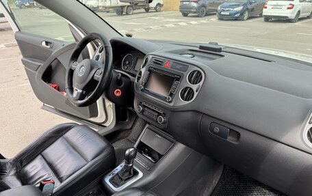 Volkswagen Tiguan I, 2010 год, 1 250 000 рублей, 6 фотография