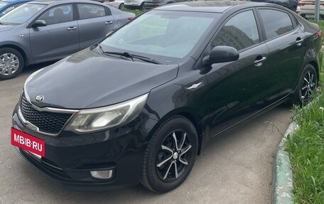 KIA Rio III рестайлинг, 2015 год, 1 000 000 рублей, 3 фотография