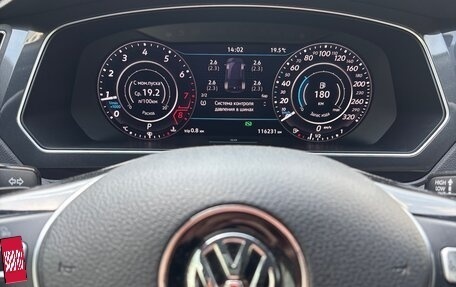 Volkswagen Tiguan II, 2018 год, 2 950 000 рублей, 10 фотография
