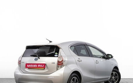 Toyota Aqua I, 2013 год, 939 000 рублей, 4 фотография