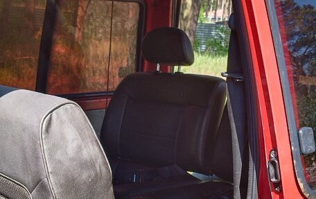 Ford Econovan, 1989 год, 280 000 рублей, 3 фотография