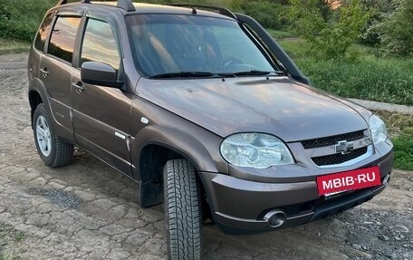 Chevrolet Niva I рестайлинг, 2014 год, 685 000 рублей, 7 фотография