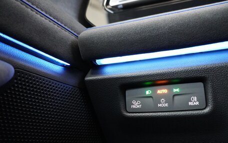 Volkswagen Tiguan, 2024 год, 6 298 000 рублей, 20 фотография