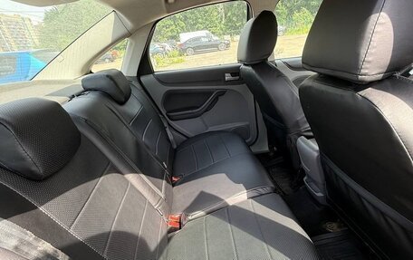 Ford Focus II рестайлинг, 2011 год, 700 000 рублей, 4 фотография