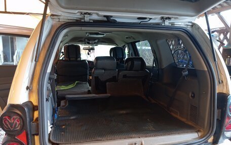 Dodge Durango II, 2004 год, 1 071 000 рублей, 27 фотография