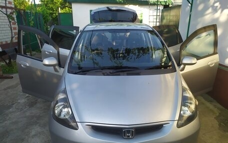 Honda Fit III, 2004 год, 690 000 рублей, 7 фотография