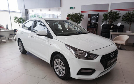 Hyundai Solaris II рестайлинг, 2019 год, 1 292 000 рублей, 3 фотография