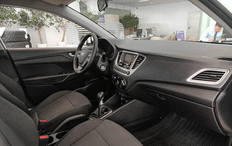 Hyundai Solaris II рестайлинг, 2019 год, 1 292 000 рублей, 11 фотография