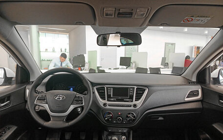 Hyundai Solaris II рестайлинг, 2019 год, 1 292 000 рублей, 14 фотография