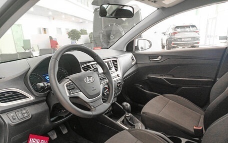 Hyundai Solaris II рестайлинг, 2019 год, 1 292 000 рублей, 16 фотография