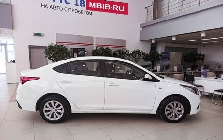 Hyundai Solaris II рестайлинг, 2019 год, 1 292 000 рублей, 4 фотография