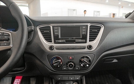 Hyundai Solaris II рестайлинг, 2019 год, 1 292 000 рублей, 15 фотография