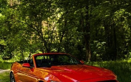 Ford Mustang VI рестайлинг, 2016 год, 2 999 000 рублей, 2 фотография
