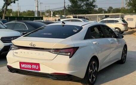Hyundai Elantra, 2022 год, 1 445 000 рублей, 4 фотография