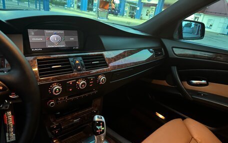 BMW 5 серия, 2008 год, 1 550 000 рублей, 11 фотография
