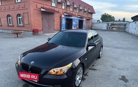 BMW 5 серия, 2008 год, 1 550 000 рублей, 2 фотография