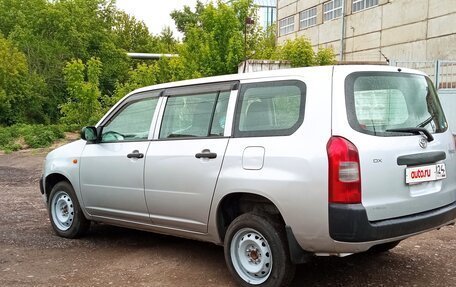 Toyota Probox I, 2007 год, 710 000 рублей, 4 фотография