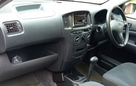 Toyota Probox I, 2007 год, 710 000 рублей, 25 фотография
