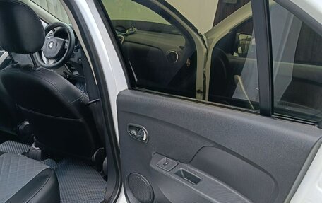 Renault Logan II, 2016 год, 950 000 рублей, 22 фотография