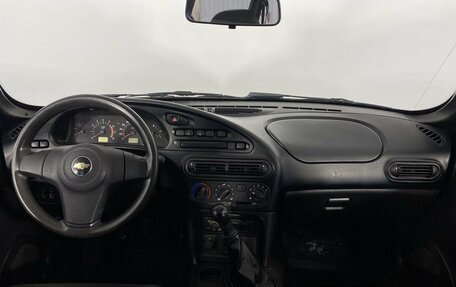 Chevrolet Niva I рестайлинг, 2011 год, 655 000 рублей, 15 фотография