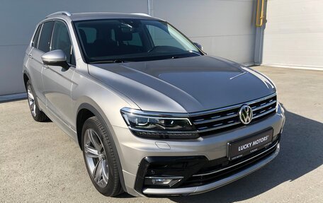 Volkswagen Tiguan II, 2020 год, 3 354 000 рублей, 3 фотография