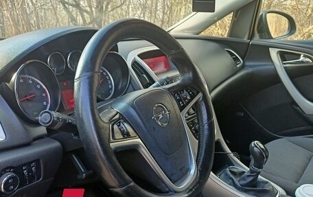 Opel Astra J, 2010 год, 650 000 рублей, 8 фотография