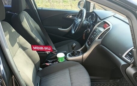 Opel Astra J, 2010 год, 650 000 рублей, 5 фотография