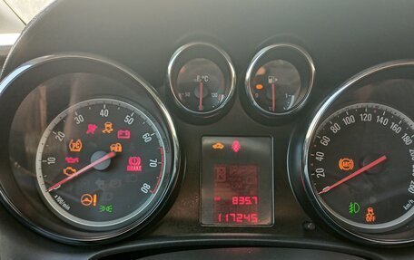 Opel Astra J, 2010 год, 650 000 рублей, 32 фотография
