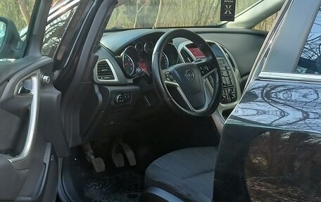 Opel Astra J, 2010 год, 650 000 рублей, 34 фотография